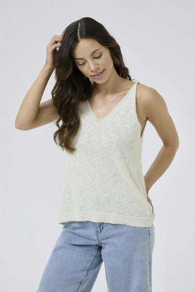 Evisa Singlet