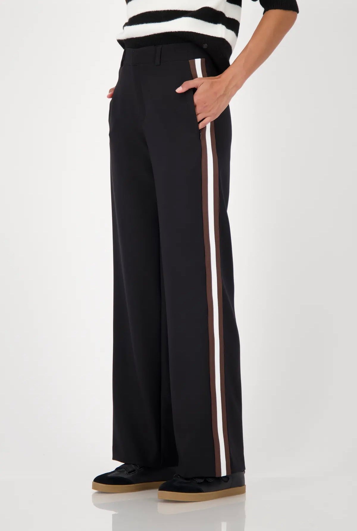 Contrasts Stripe Pant