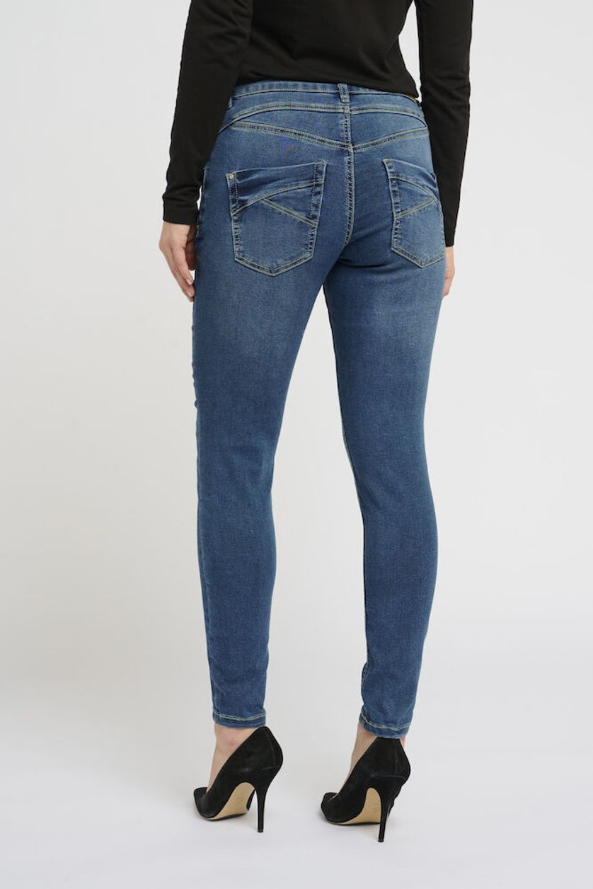 Sandy jeans, Baiily fit