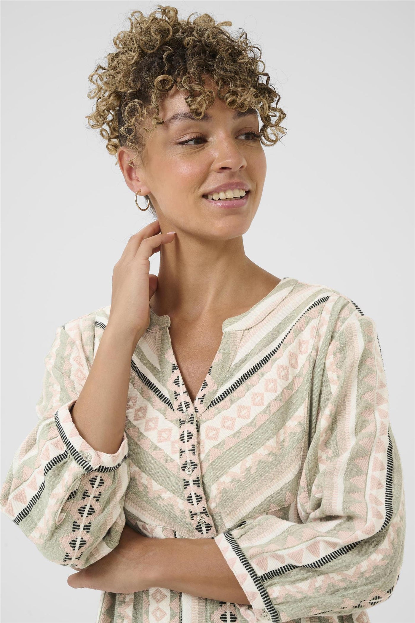 Sola Kaftan